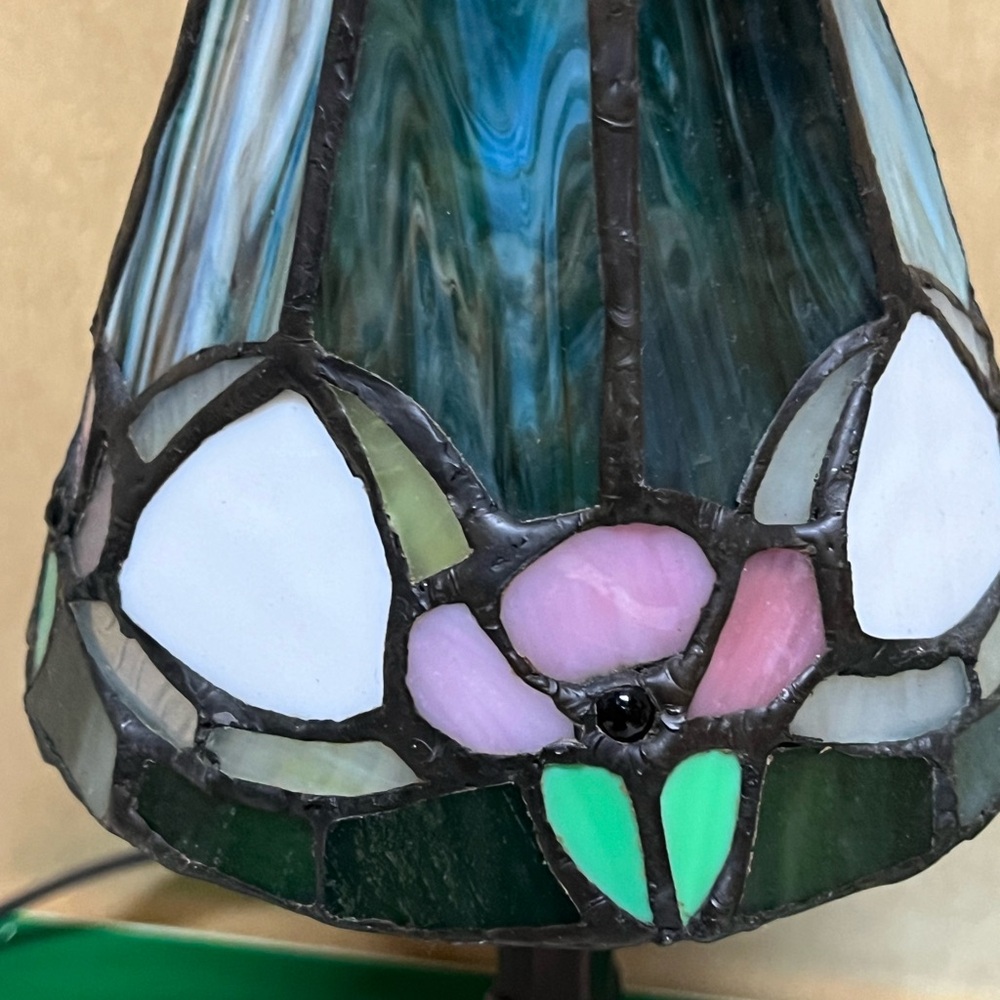Handcrafted Stained Glass Table Lamp in Green & Pink - Picture 4 of 15